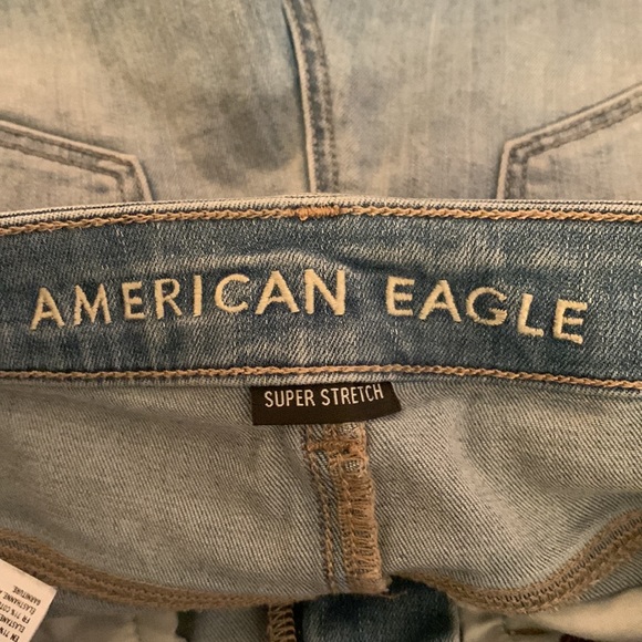 American Eagle Shorts - Picture 3 of 6